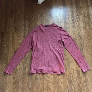 Long sleeve tee